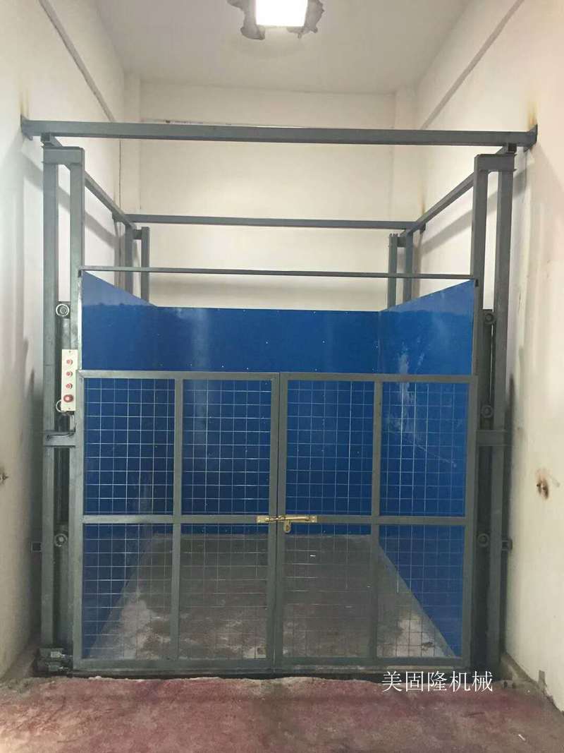 通化导轨式升降货梯价格