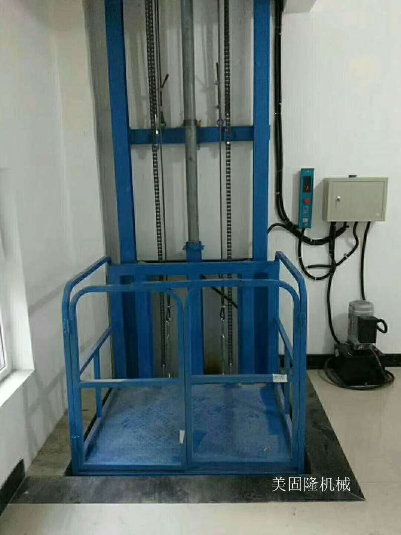 通化单臂导轨式升降机厂家