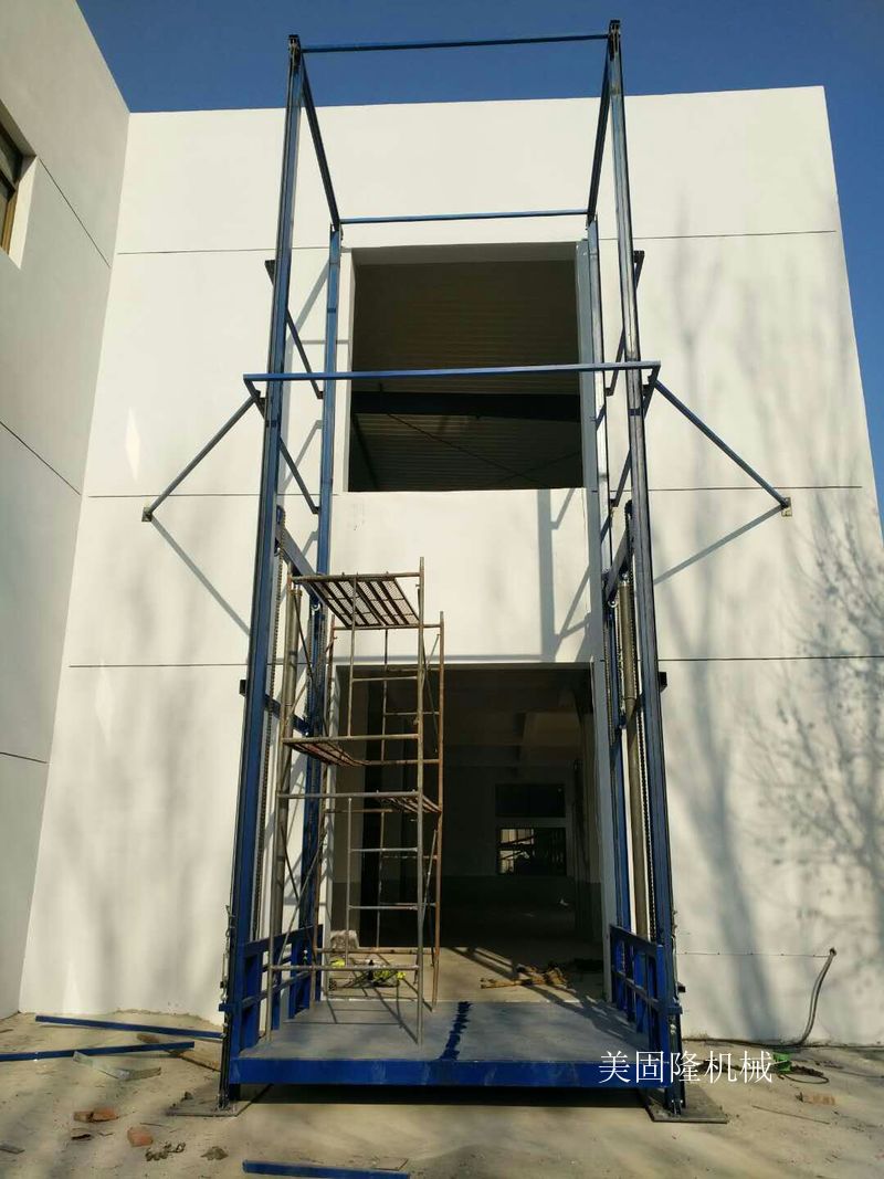 通化仓库专用导轨式升降货梯价格