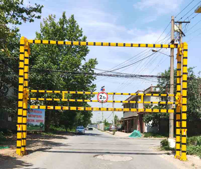 通化农村道路限高架